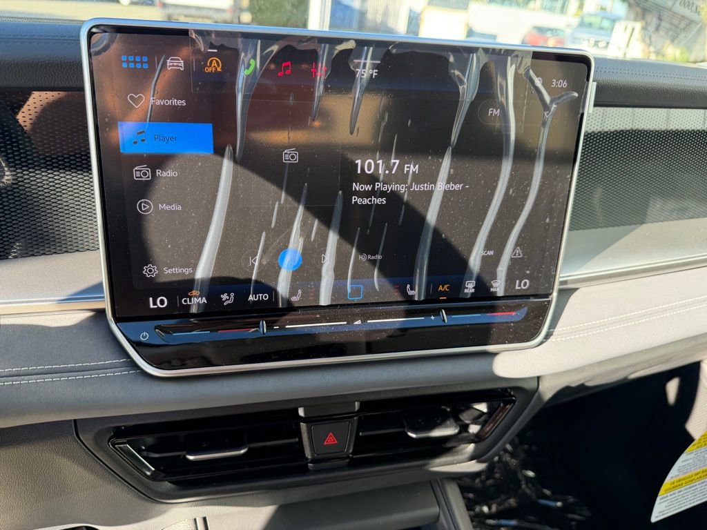 New 2026 Volkswagen Tiguan SE image 23