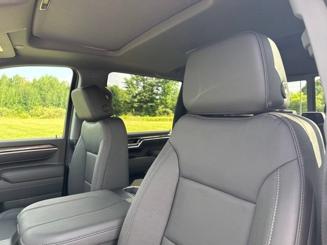 New 2026 Chevrolet Silverado 2500 LTZ w/ LTZ Plus Package AWD/4WD image 18