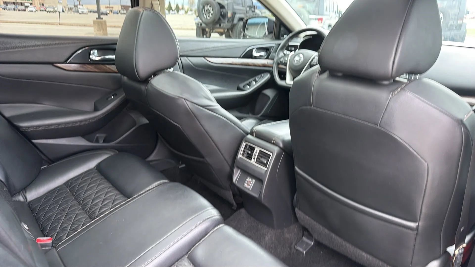 Used 2018 Nissan Maxima Platinum image 33