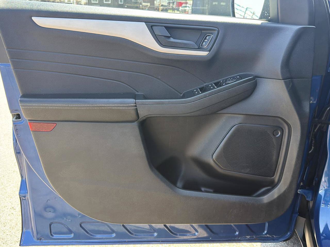 Used 2022 Ford Escape SE AWD/4WD image 8