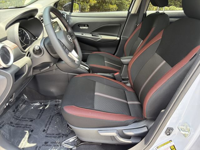 Certified 2025 Nissan Versa SR w/ Trunk Package FWD image 11