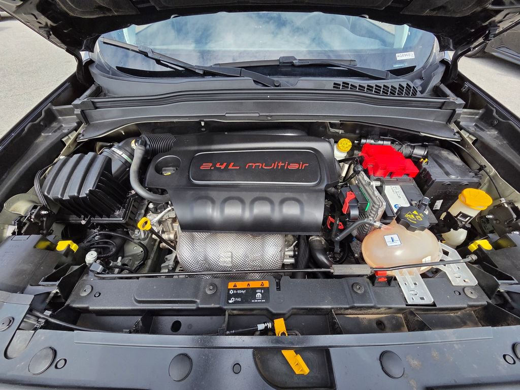 Used 2018 Jeep Renegade Latitude image 31