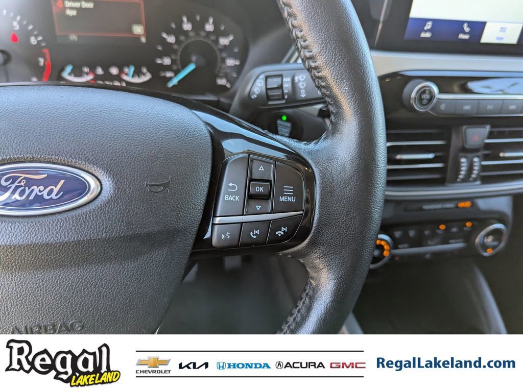 Used 2021 Ford Escape SE w/ Cold Weather Package image 26