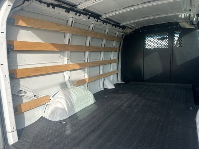 Used 2024 Chevrolet Express 2500 Work Van w/ Driver Convenience Package image 15