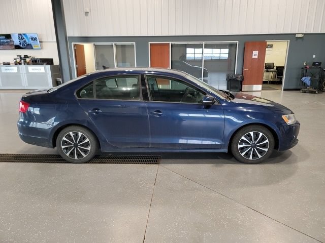 Used 2014 Volkswagen Jetta SE FWD image 8