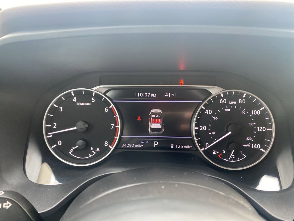 Used 2023 Nissan Rogue S image 18