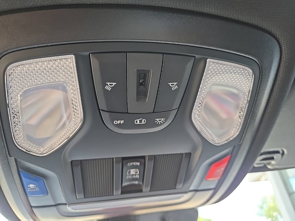New 2027 RAM 1500 Express AWD/4WD image 74