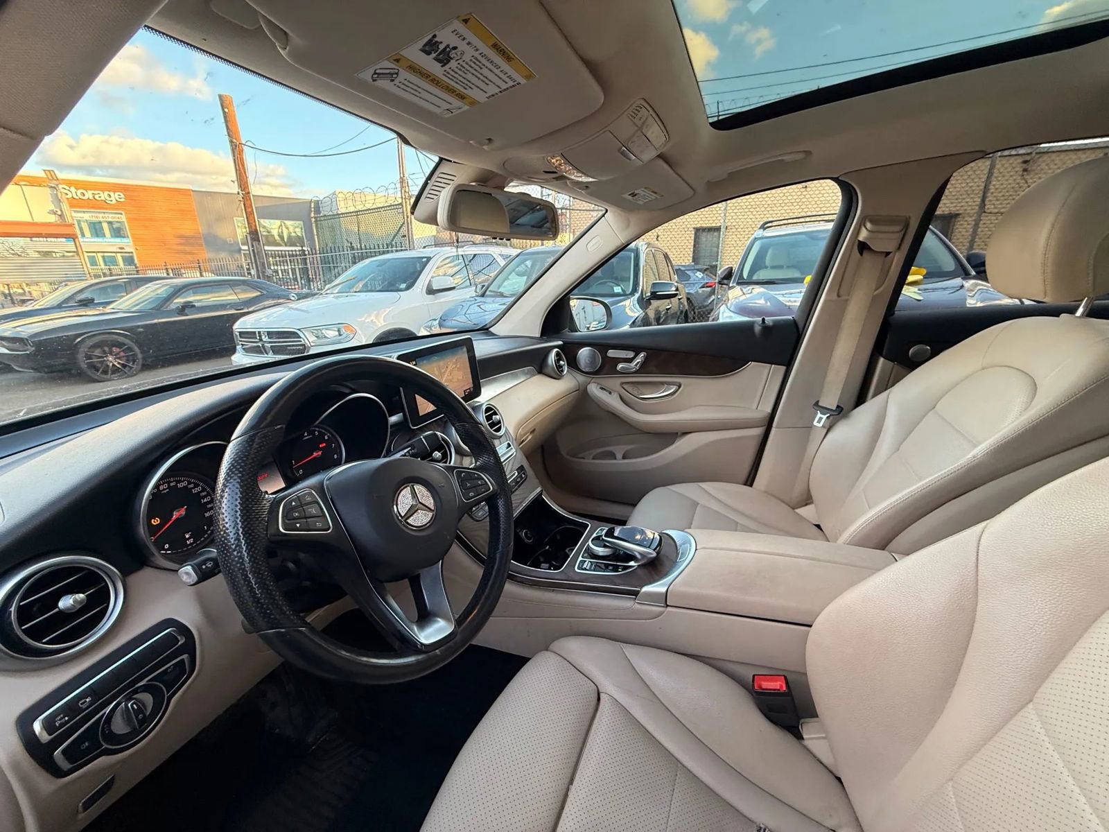 Used 2019 Mercedes-Benz GLC 300 4MATIC w/ Multimedia Package image 12
