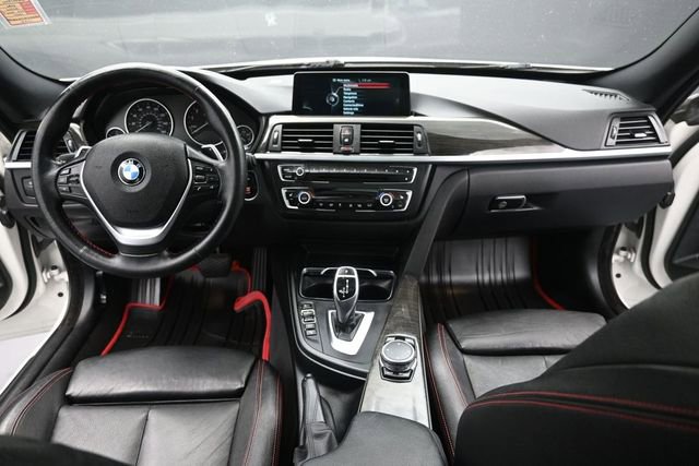 Used 2016 BMW 328i Gran Turismo xDrive AWD/4WD image 14