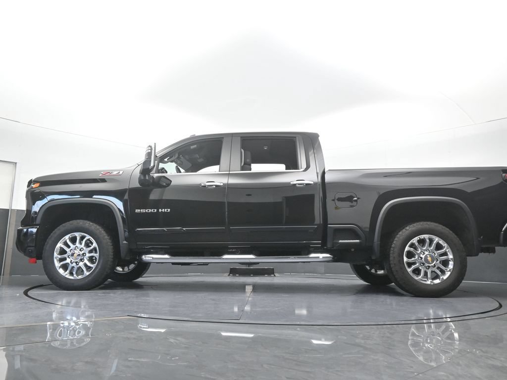 Used 2025 Chevrolet Silverado 2500 LT w/ Z71 Chrome Sport Edition AWD/4WD image 65