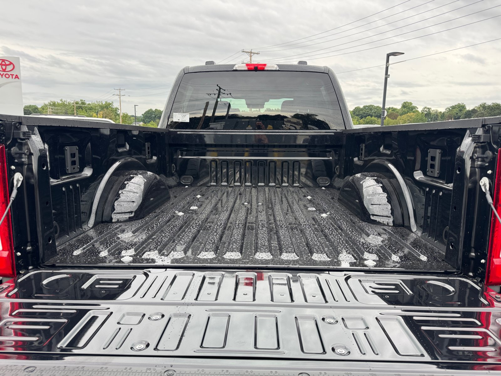 New 2026 Ford F250 XLT w/ XLT Premium Package AWD/4WD image 26