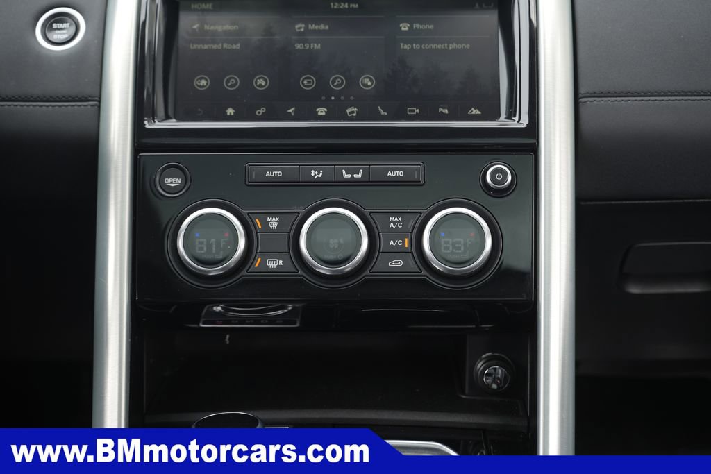 Used 2018 Land Rover Discovery HSE AWD/4WD image 45