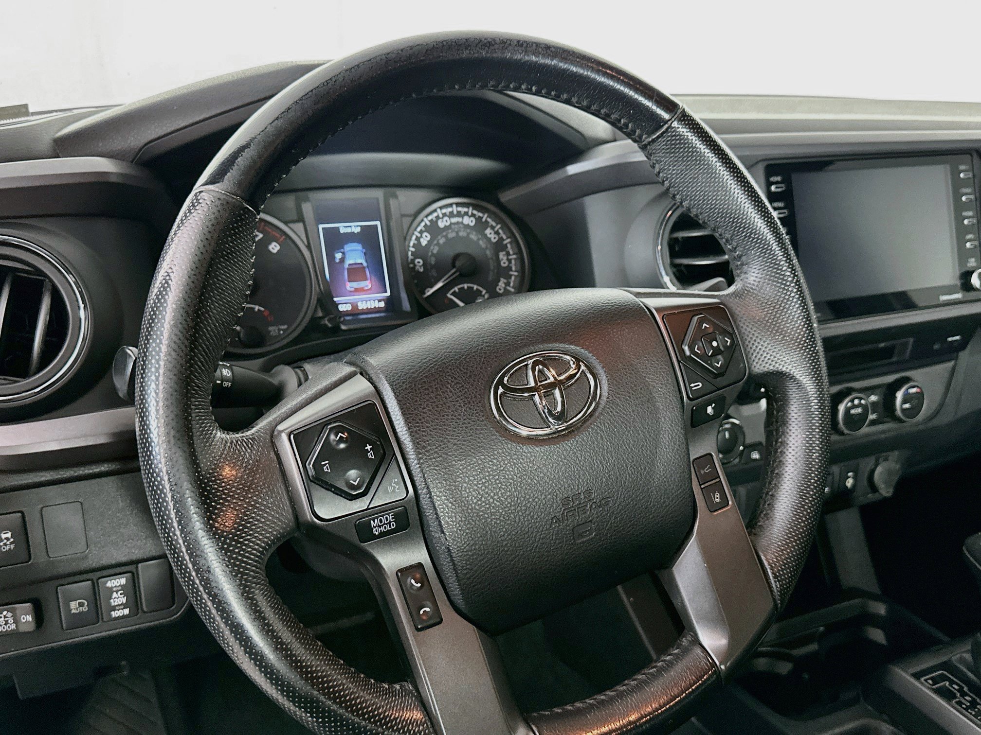 Used 2023 Toyota Tacoma TRD Off-Road AWD/4WD image 17