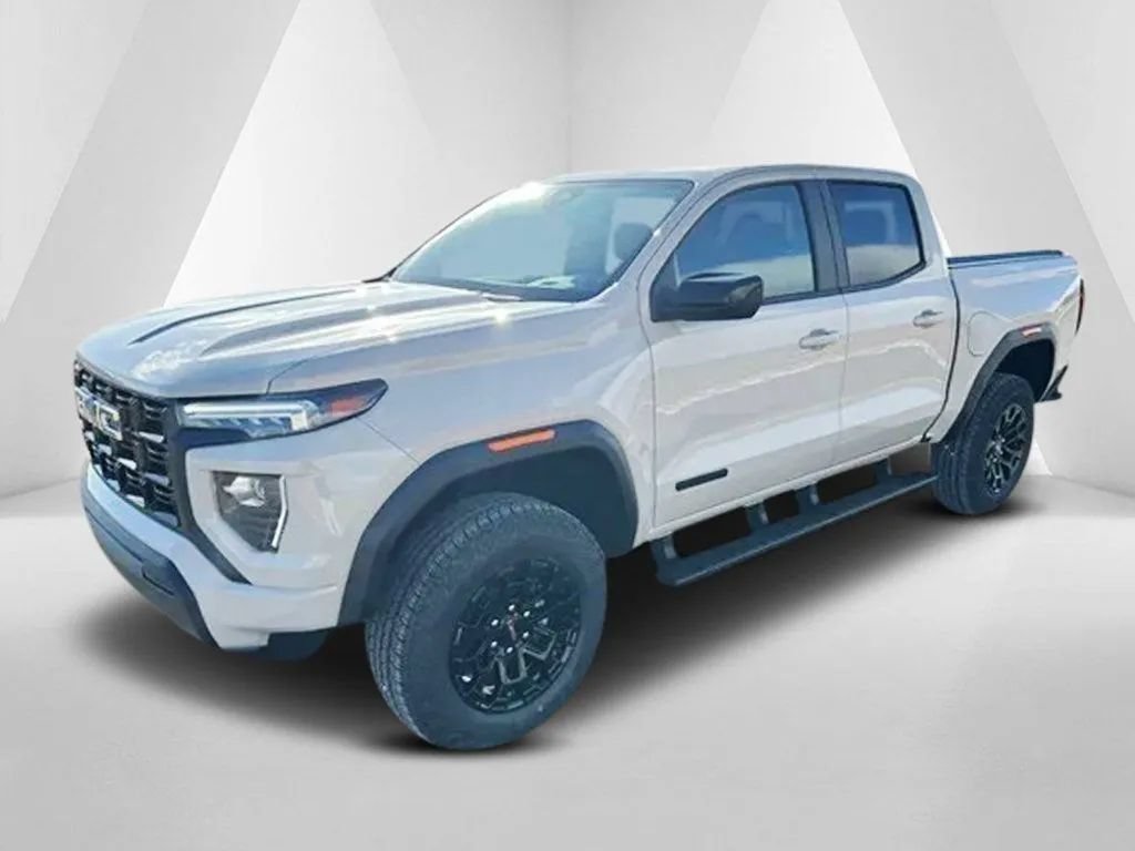 New 2026 GMC Canyon Elevation w/ LPO, Black Badging Package RWD image 3