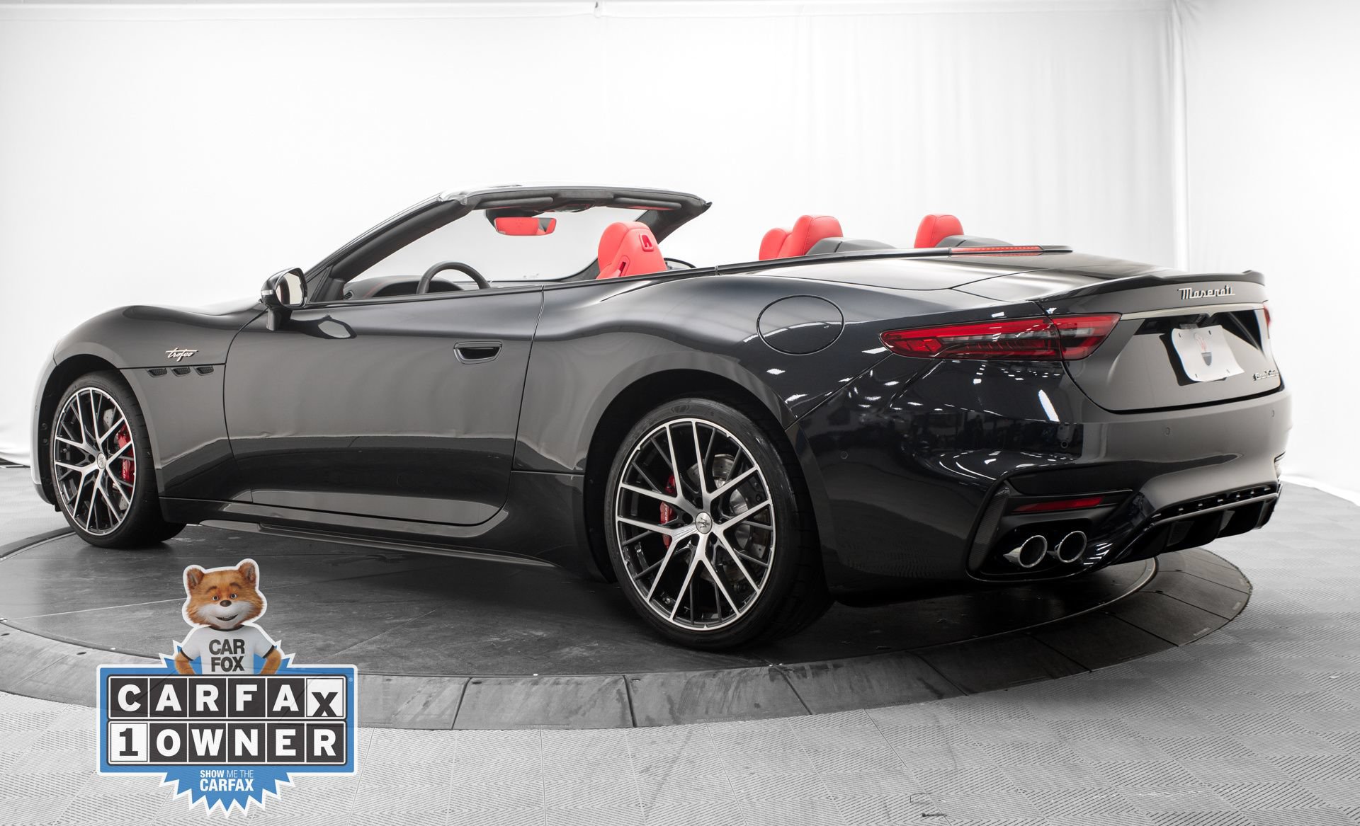 Used 2024 Maserati GranCabrio Trofeo AWD/4WD image 5