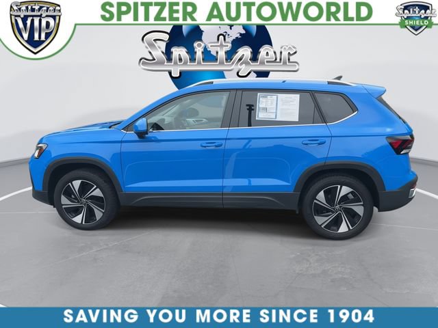 Used 2025 Volkswagen Taos SE AWD/4WD image 6