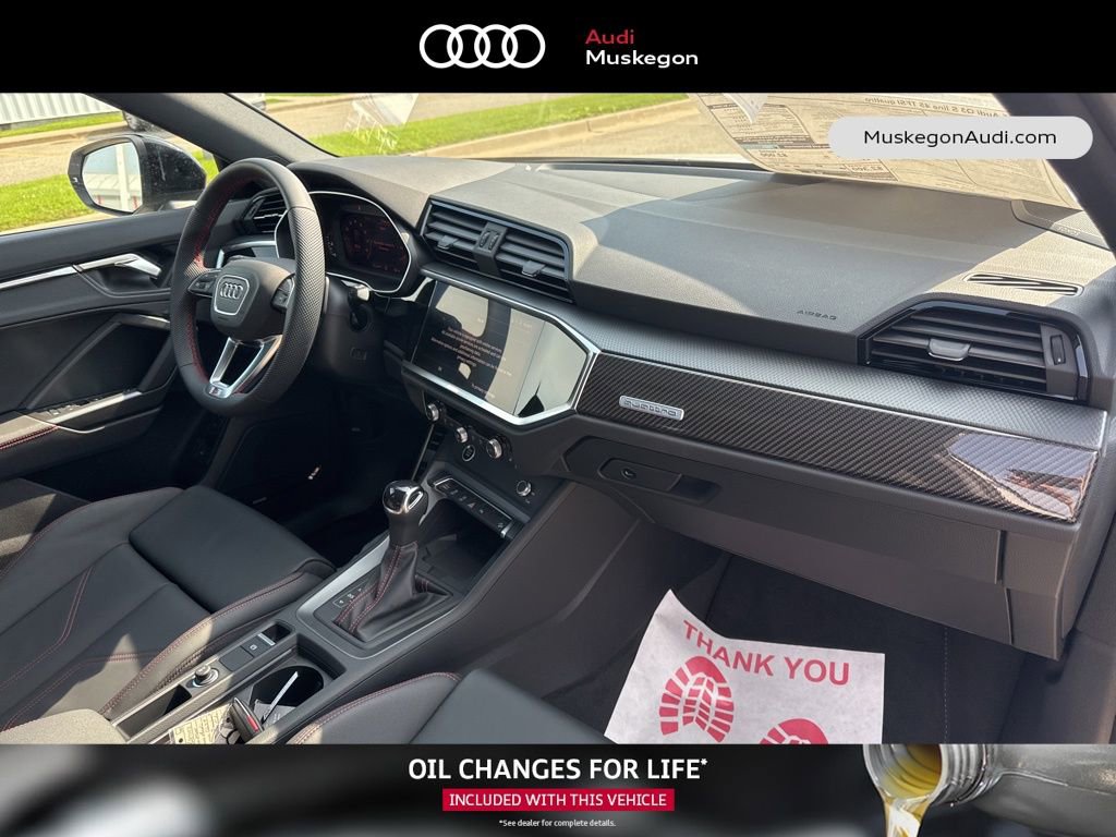 New 2025 Audi Q3 2.0T Premium Plus image 30