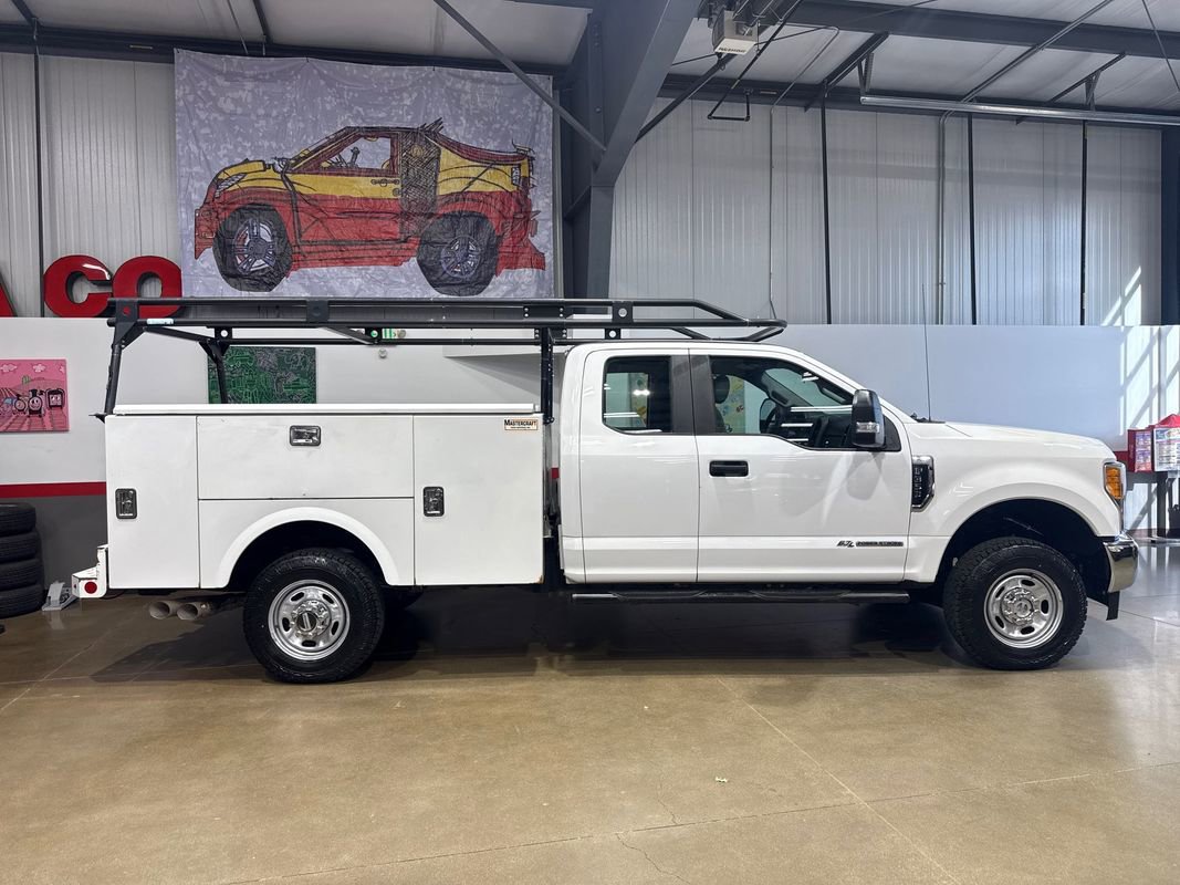 Used 2017 Ford F350 XL w/ Power Equipment Group image 3