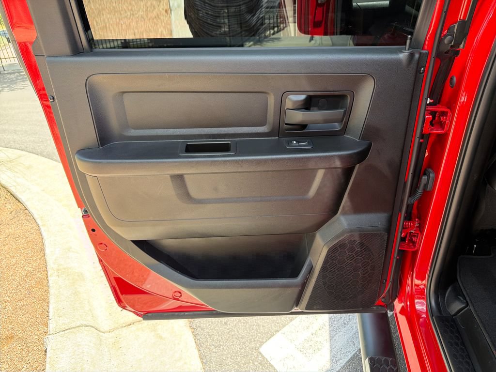 Used 2024 RAM 2500 Tradesman RWD image 34