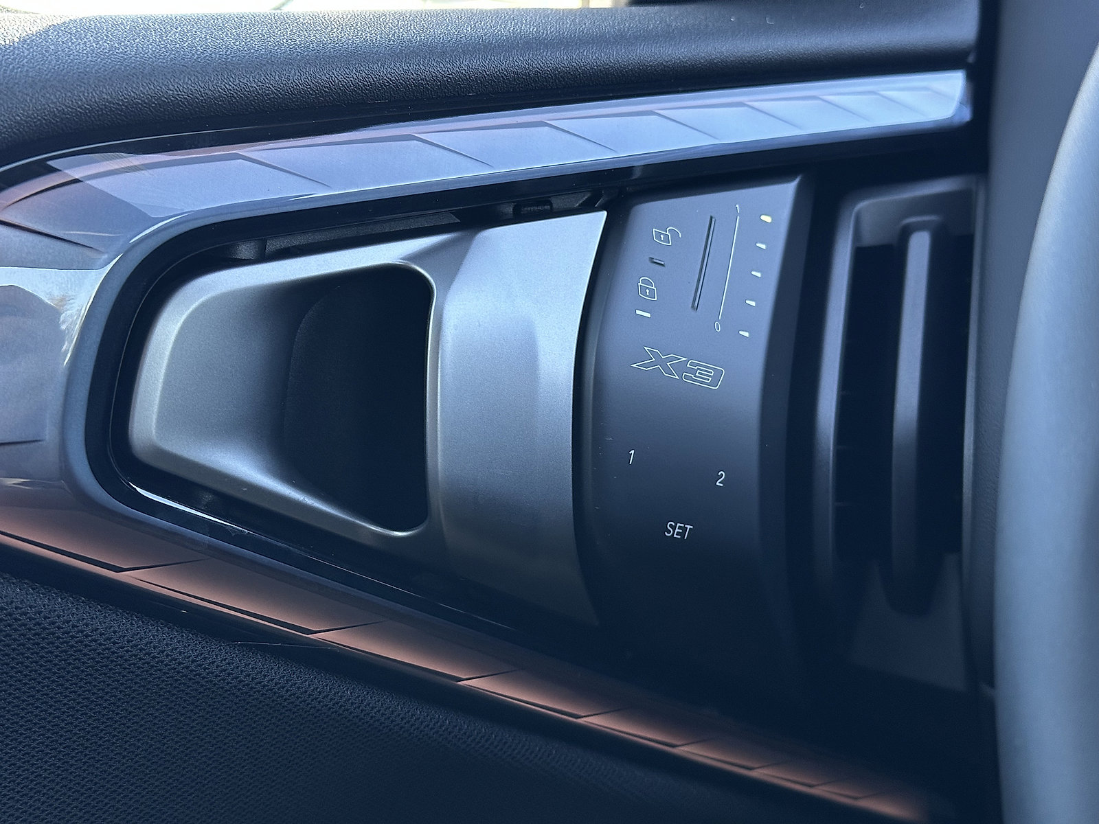 New 2026 BMW X3 xDrive30 w/ Premium Package image 26