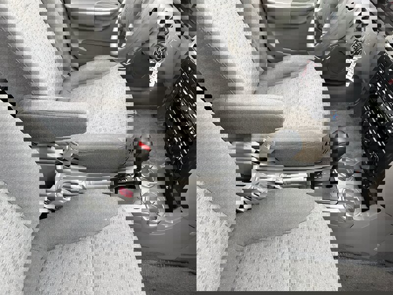 Used 2005 Kia Rio Sedan image 26