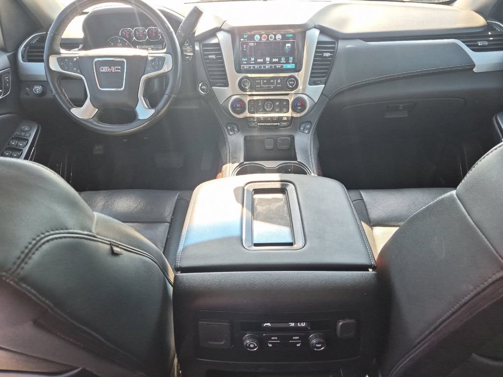 Used 2018 GMC Yukon SLT w/ Premium Edition RWD image 13