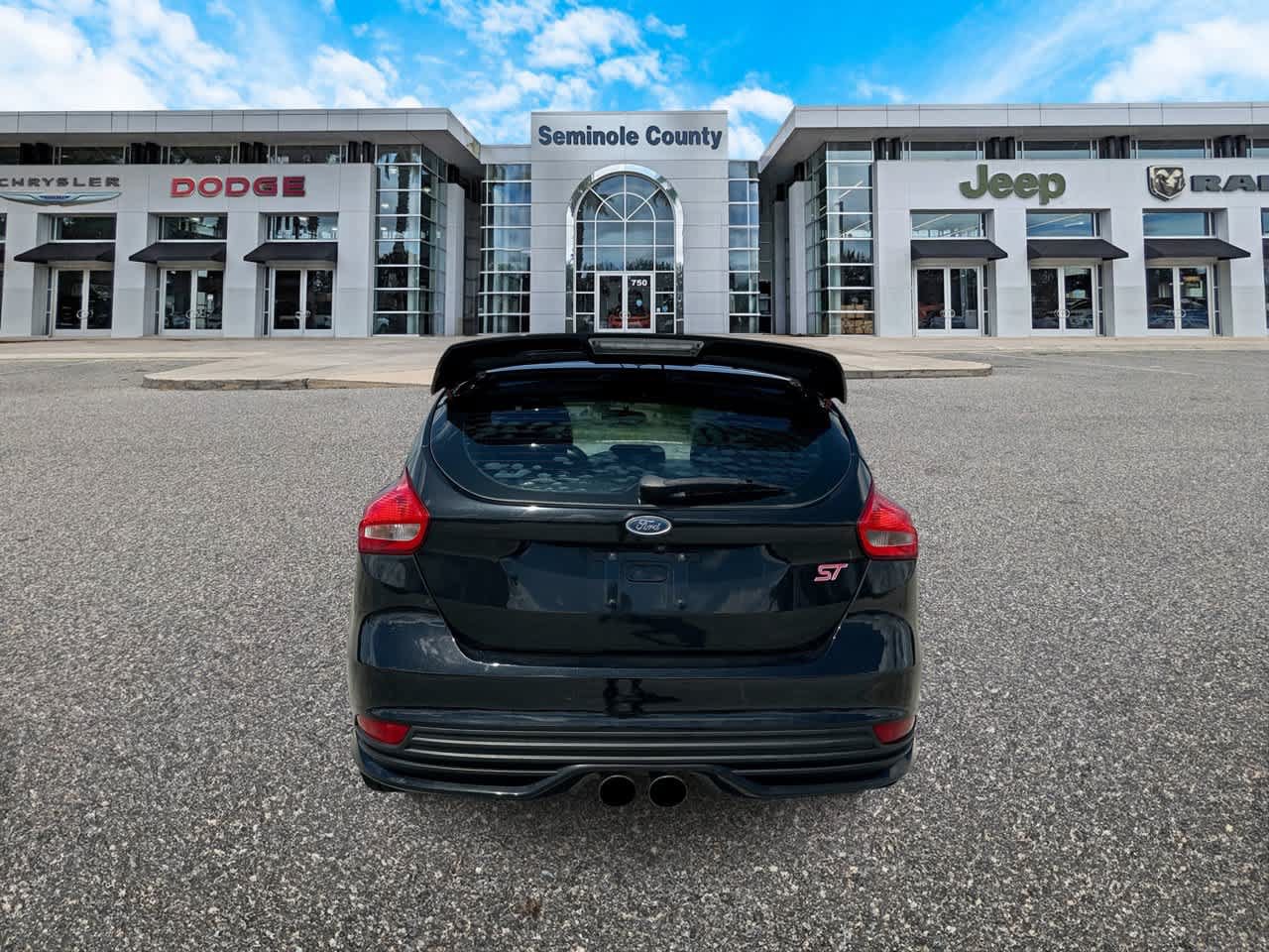 Used 2015 Ford Focus ST FWD image 7