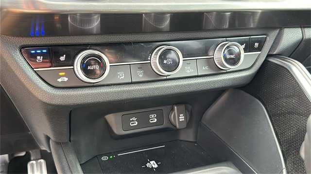 Used 2025 Acura ADX A-Spec image 19