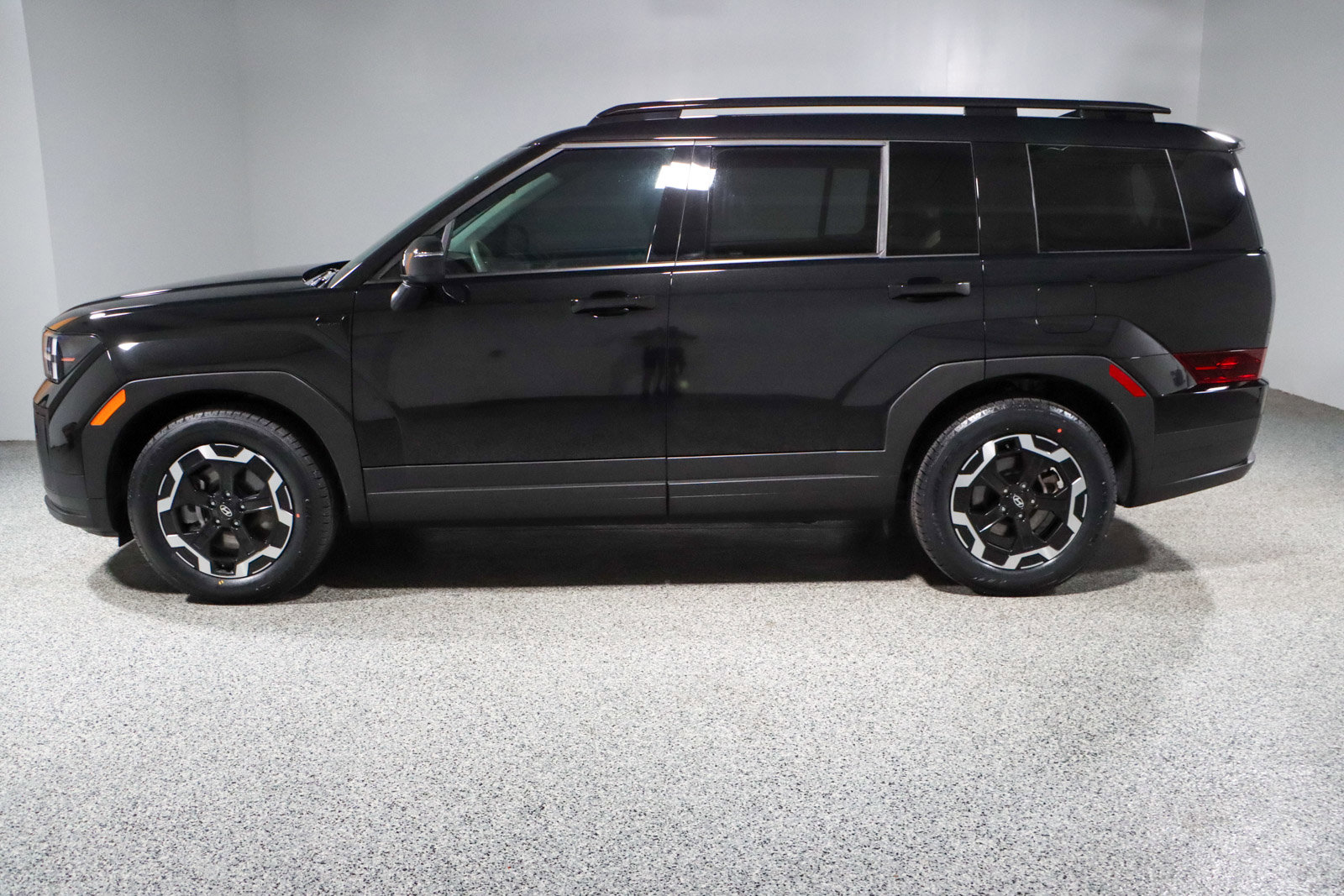 Used 2024 Hyundai Santa Fe SEL image 10