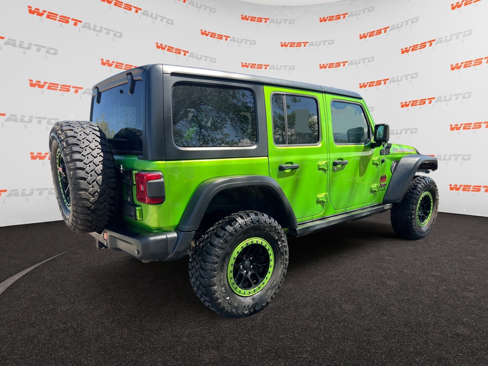 Used 2019 Jeep Wrangler Unlimited Rubicon AWD/4WD image 5
