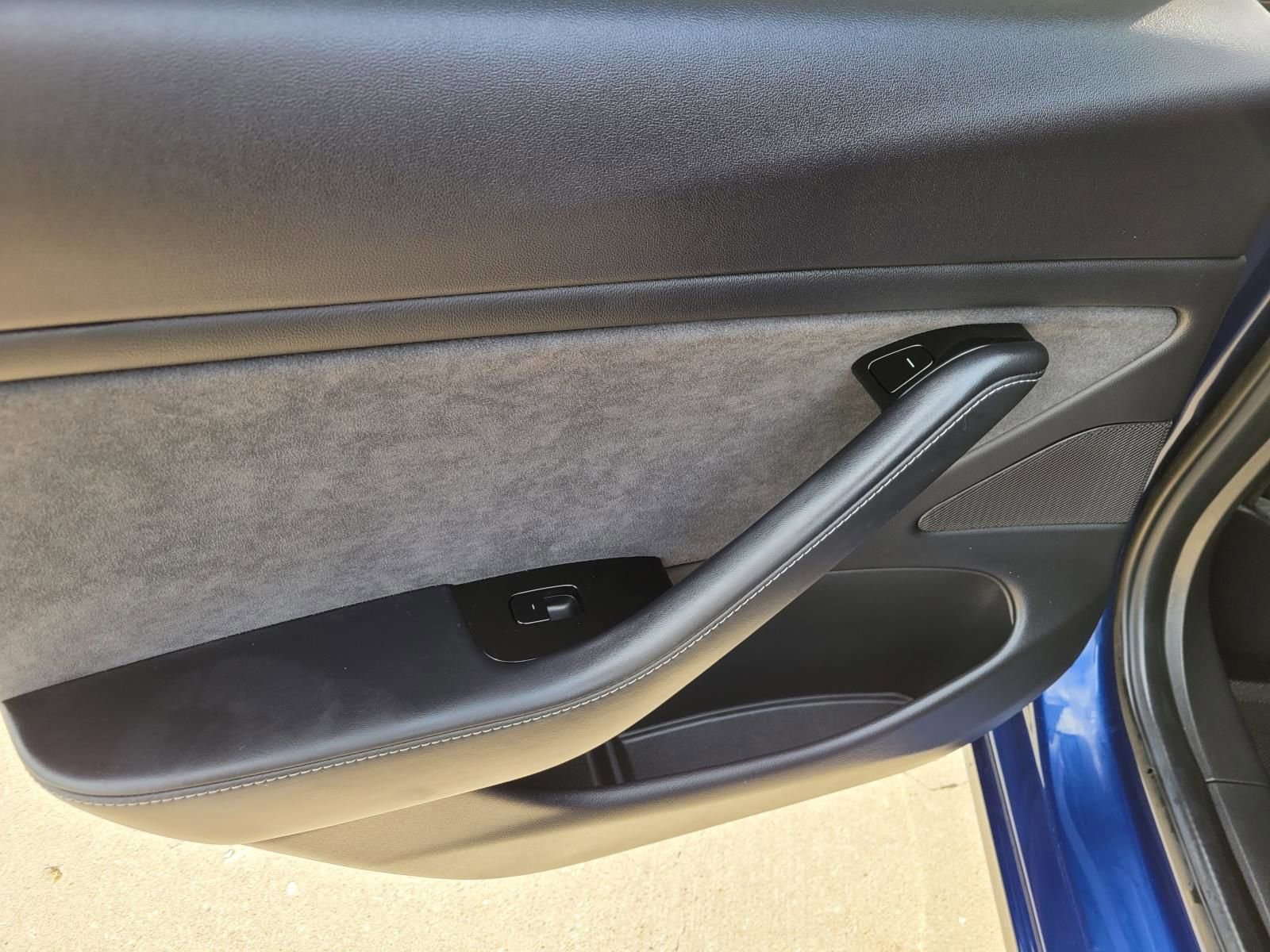 Used 2018 Tesla Model 3 Long Range image 14