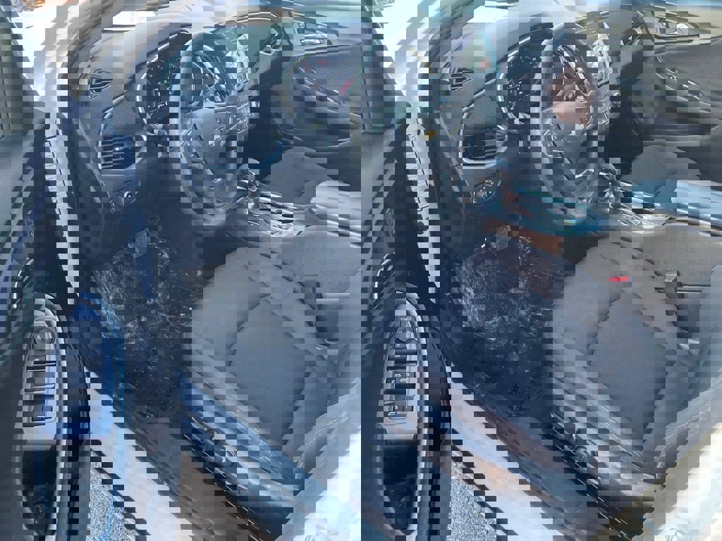 Used 2023 Chevrolet Malibu LT image 7