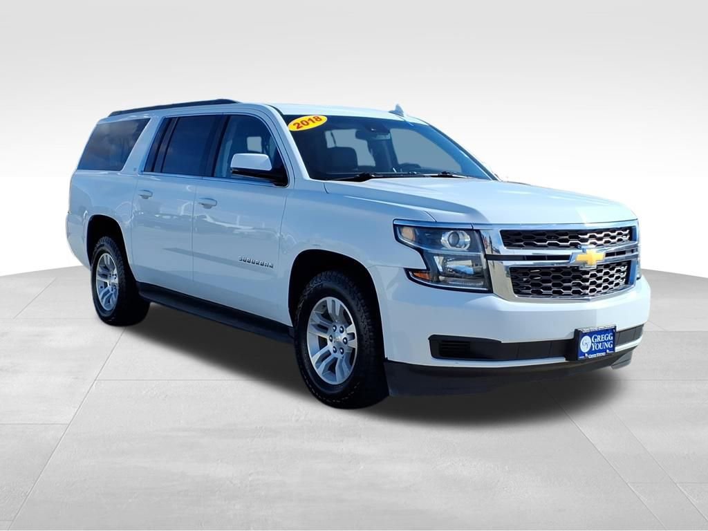 Used 2018 Chevrolet Suburban LT image 4