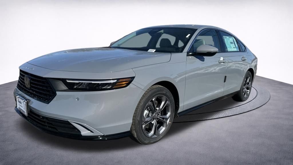 New 2025 Honda Accord EX-L image 6
