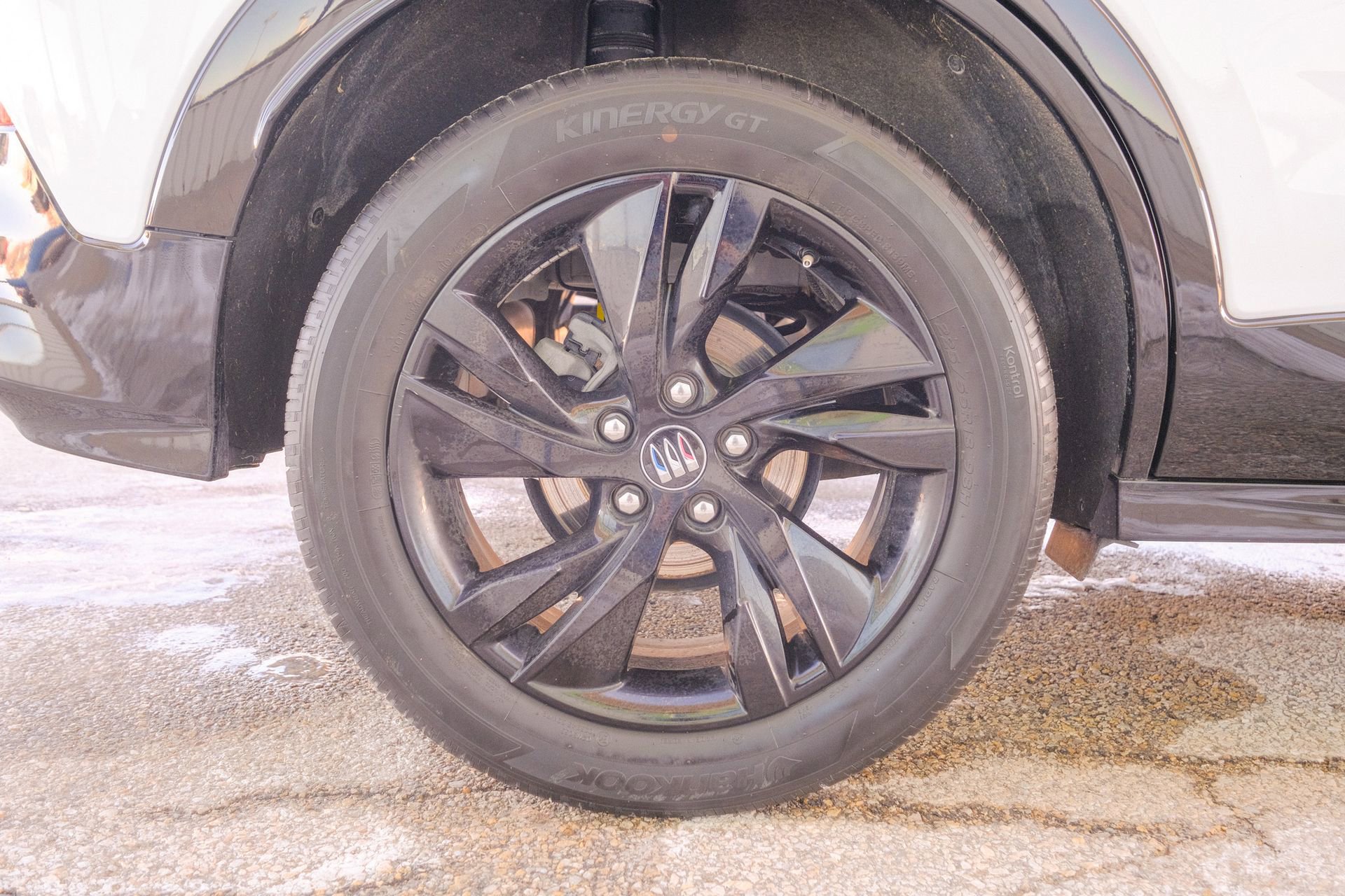 Used 2024 Buick Encore GX Sport Touring image 41