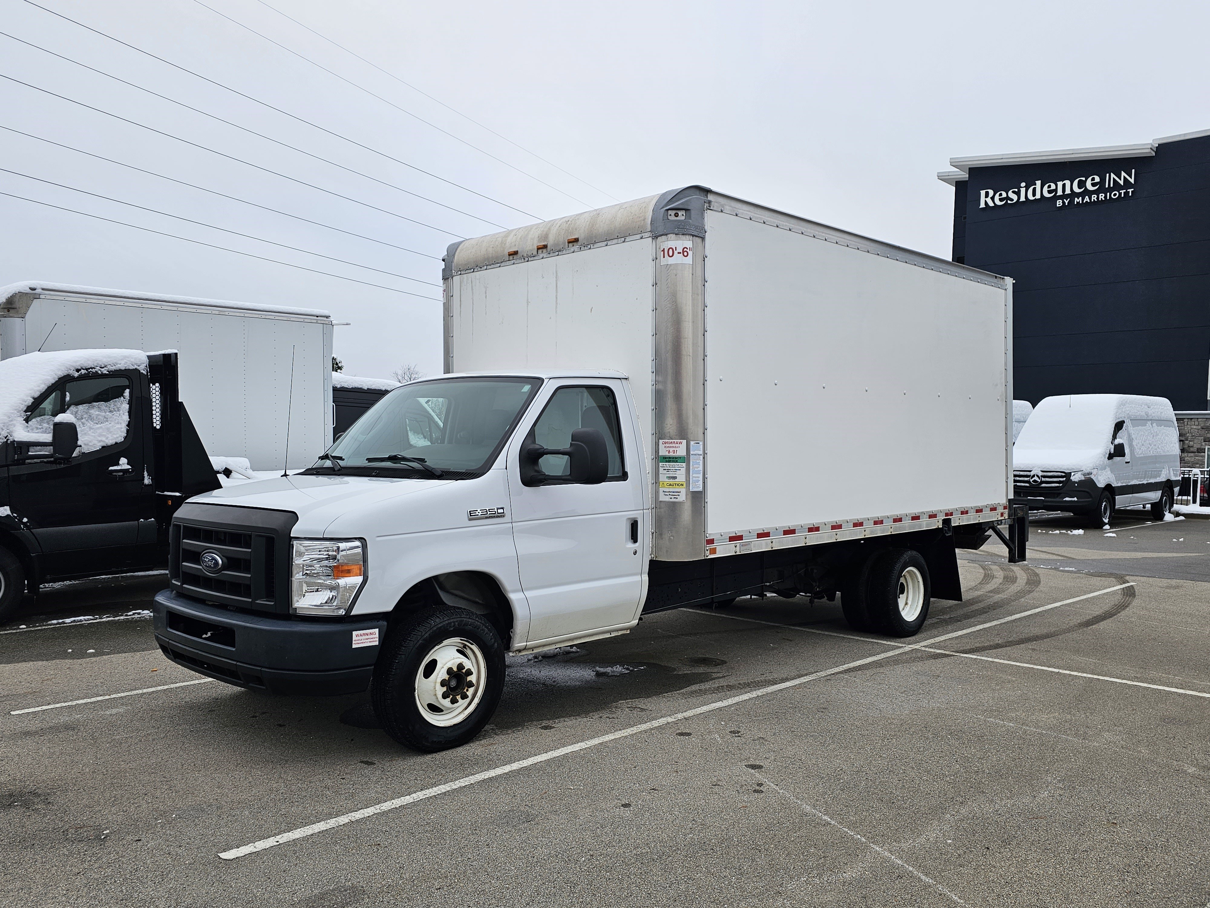 Used 2019 Ford E-350 and Econoline 350 Super Duty w/ Power Windows & Locks Group image 5