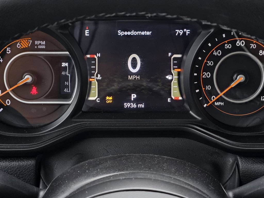 Used 2026 Jeep Wrangler Unlimited Rubicon AWD/4WD image 21