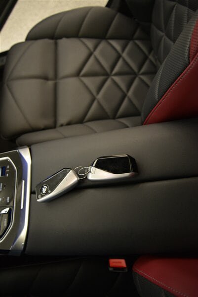 Used 2024 BMW 740i w/ M Sport Professional Package RWD image 40