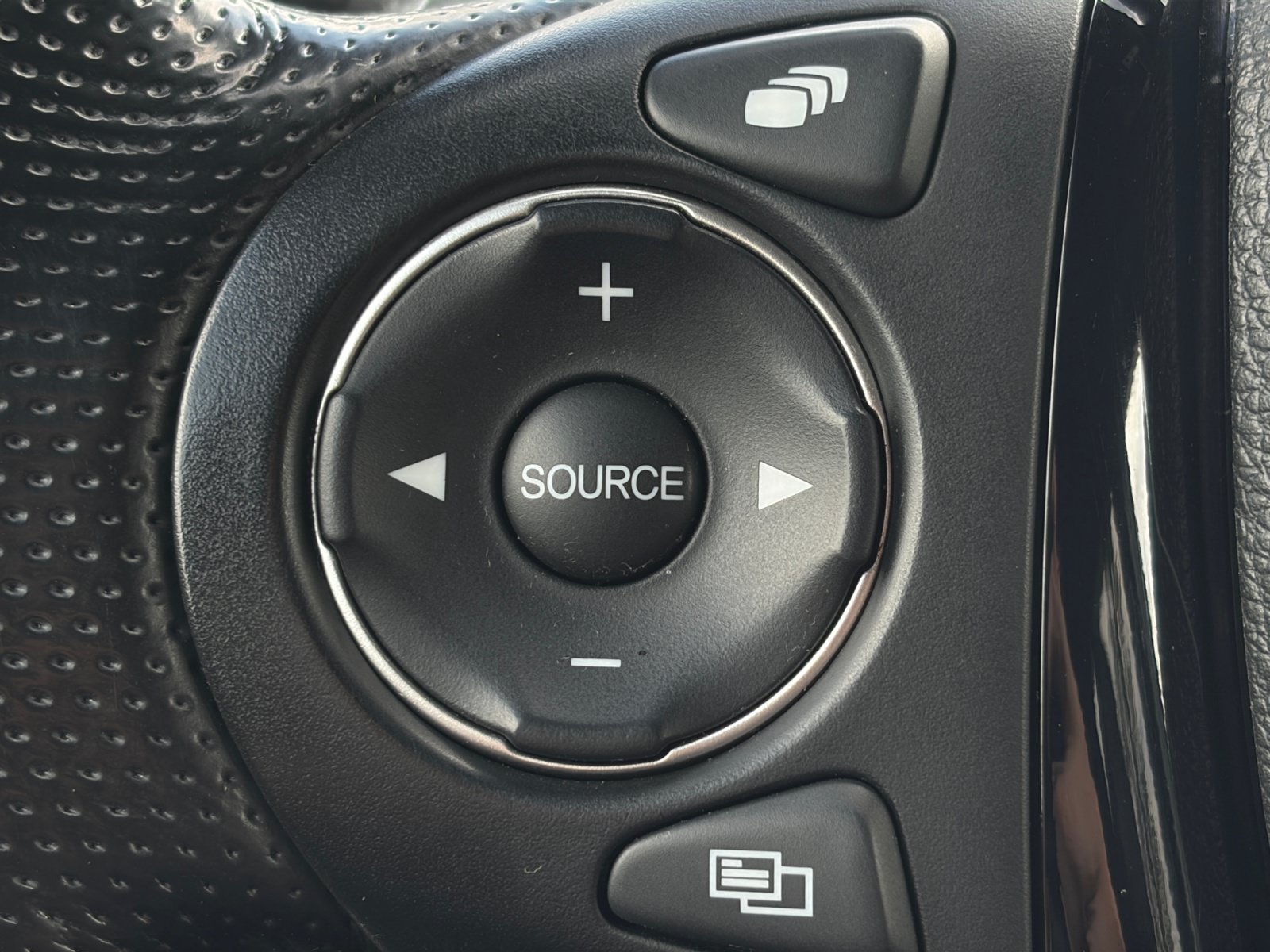 Used 2021 Honda Ridgeline Black Edition image 33