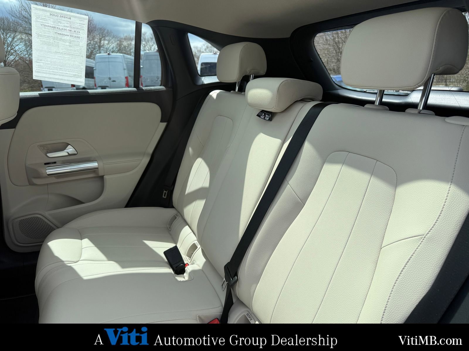 Certified 2022 Mercedes-Benz GLA 250 4MATIC image 22