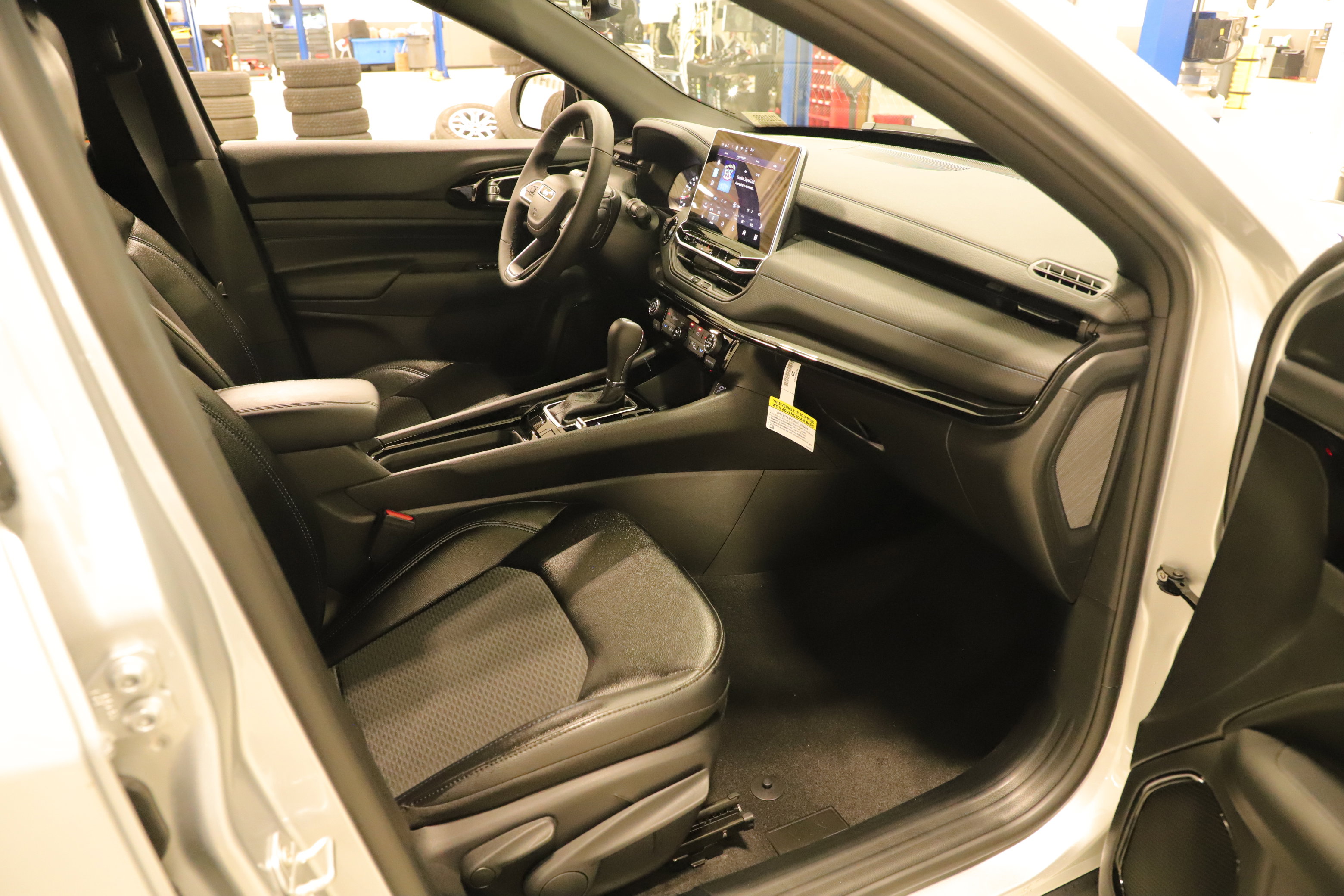 New 2026 Jeep Compass Latitude image 15