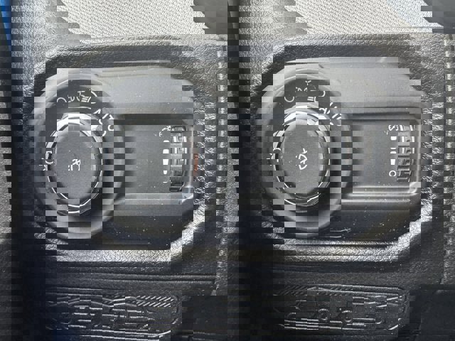 Used 2024 Jeep Wrangler Unlimited Sport image 27