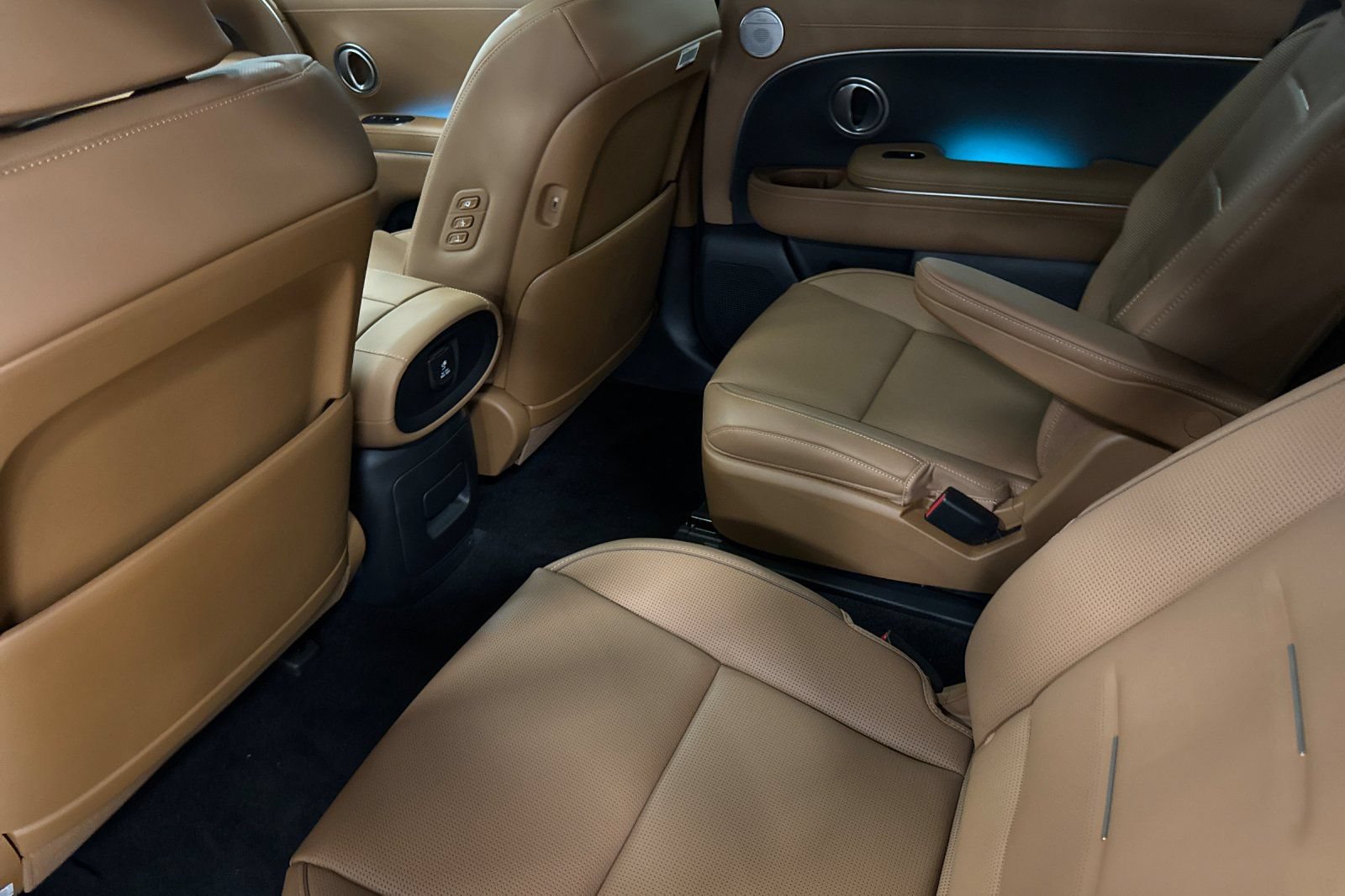 New 2026 Hyundai Palisade Calligraphy AWD/4WD image 12