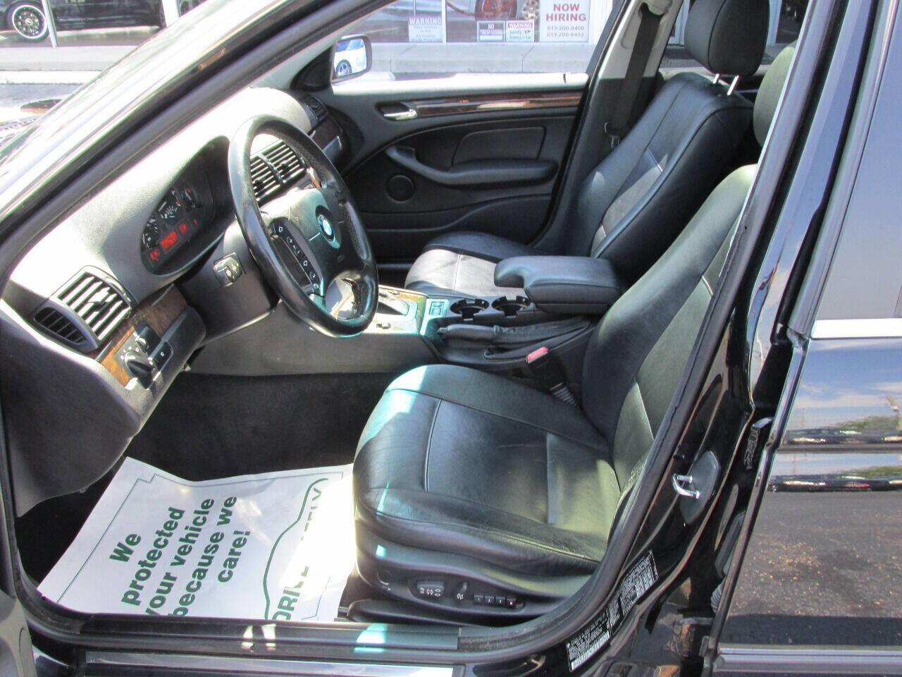 Used 2004 BMW 325xi Wagon image 5