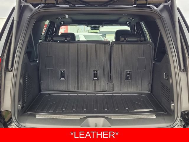 New 2026 GMC Yukon XL AT4 w/ AT4 Premium Package AWD/4WD image 9
