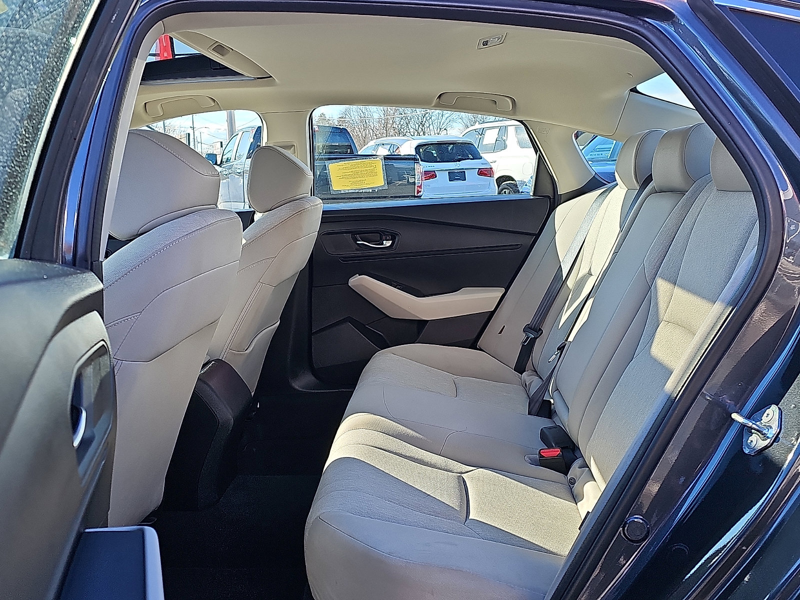 Used 2023 Honda Accord EX image 10