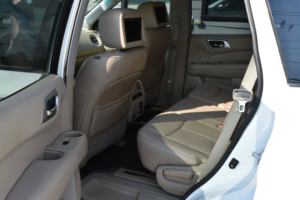 Used 2014 Nissan Pathfinder Platinum w/ Platinum Premium Package AWD/4WD image 11