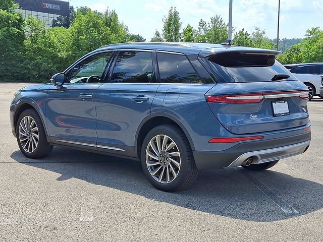 Used 2023 Lincoln Corsair Reserve w/ Equipment Group 201A AWD/4WD image 4