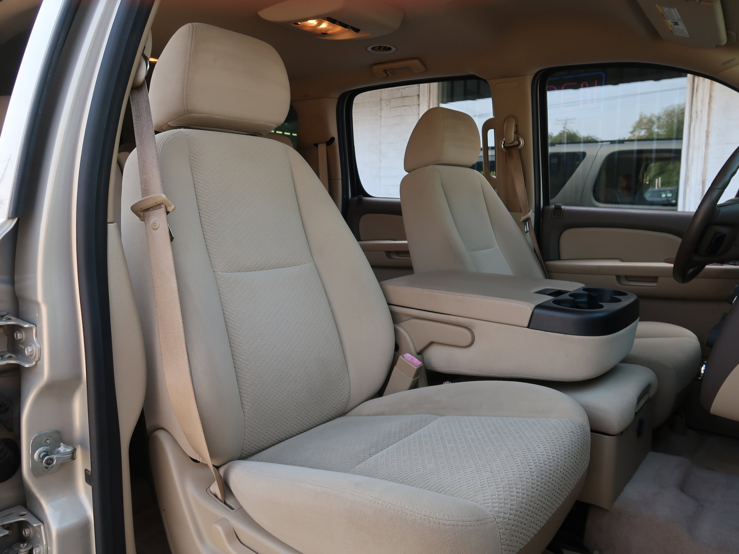 Used 2008 GMC Yukon XL SLE w/ Convenience Package RWD image 13