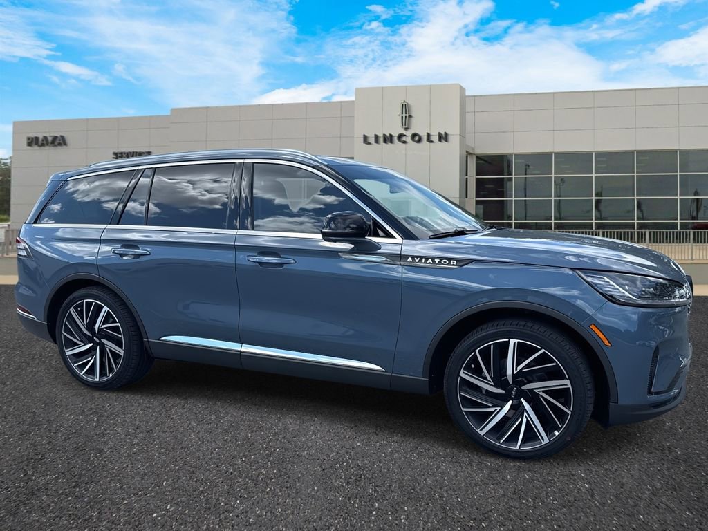 New 2025 Lincoln Aviator Reserve image 1
